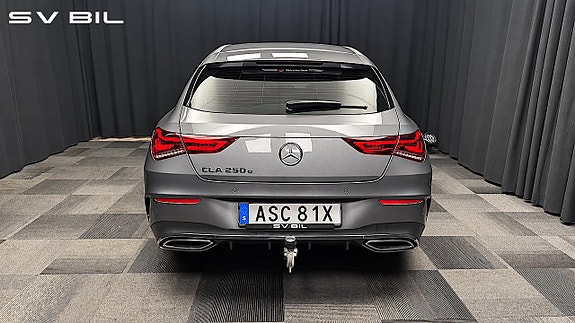 Mercedes-Benz CLA250 e 5 of 30