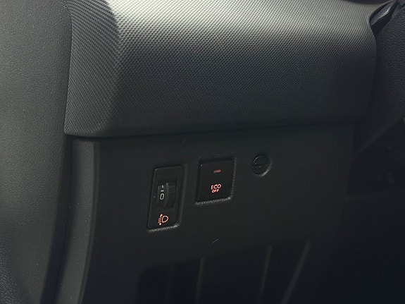 Peugeot 308 20 of 24