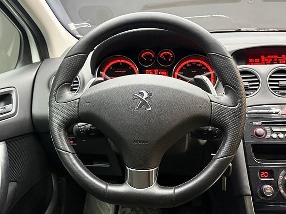 Peugeot 308 14 of 24