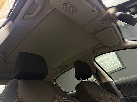 Peugeot 308 24 of 24