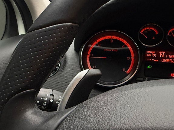 Peugeot 308 22 of 24