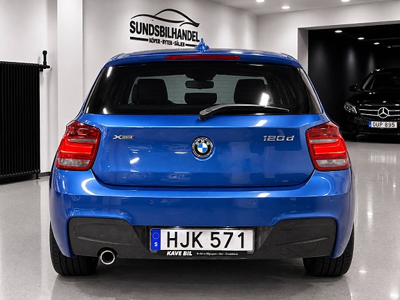 BMW 120d 4 of 12