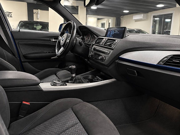 BMW 120d 10 of 12