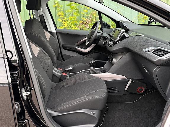 Peugeot 2008 10 of 14