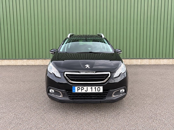 Peugeot 2008 2 of 14