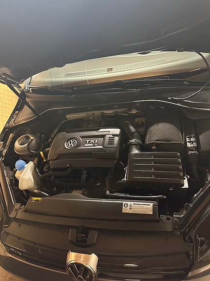 Volkswagen Golf VII 6 of 6