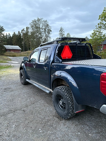 Nissan Navara 4 of 6