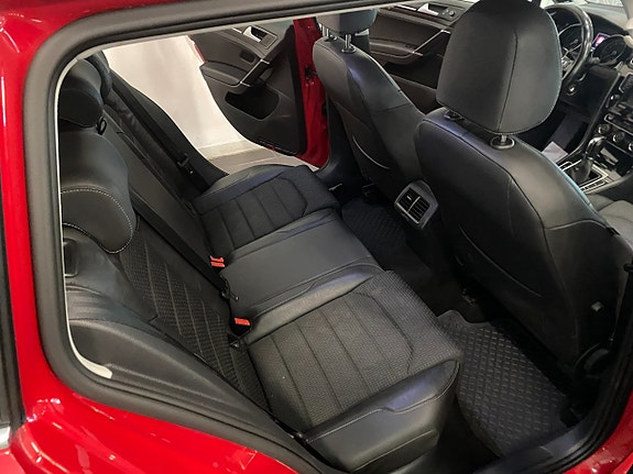 Volkswagen Golf I 11 of 19