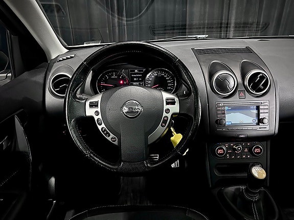 Nissan Qashqai+2 25 of 28