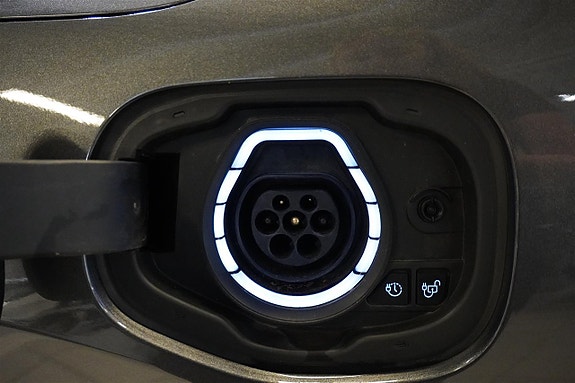 Ford Kuga 13 of 23