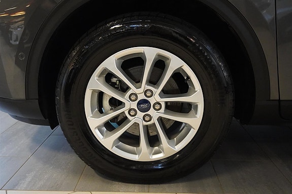 Ford Kuga 12 of 23