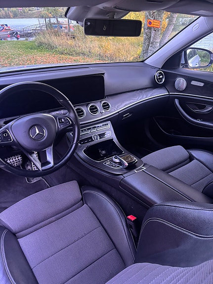 Mercedes-Benz E220 d 6 of 18