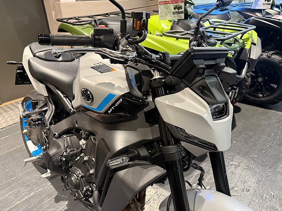 Yamaha MT-09  21mil 2 of 8