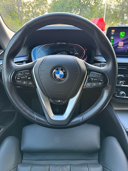 BMW 520d 8 of 14