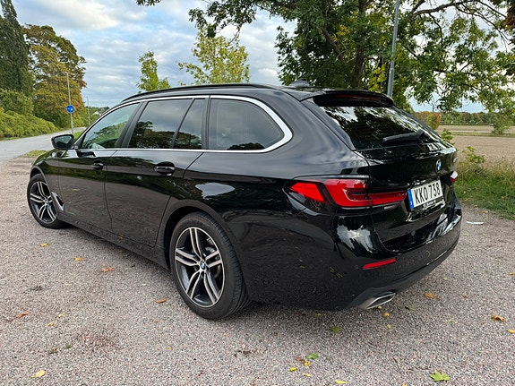 BMW 520d 3 of 14