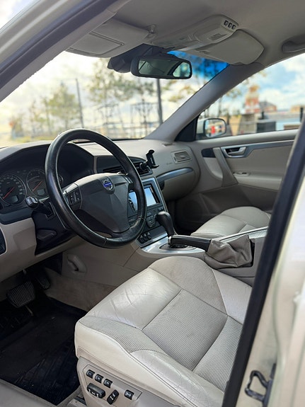 Volvo S60 6 of 9