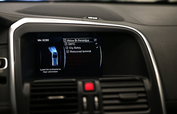 Volvo XC60 24 of 27