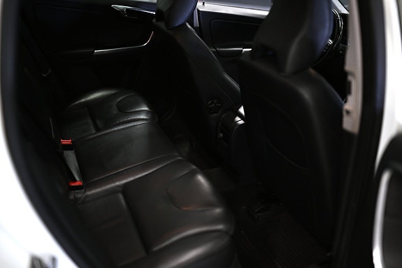 Volvo XC60 26 of 27