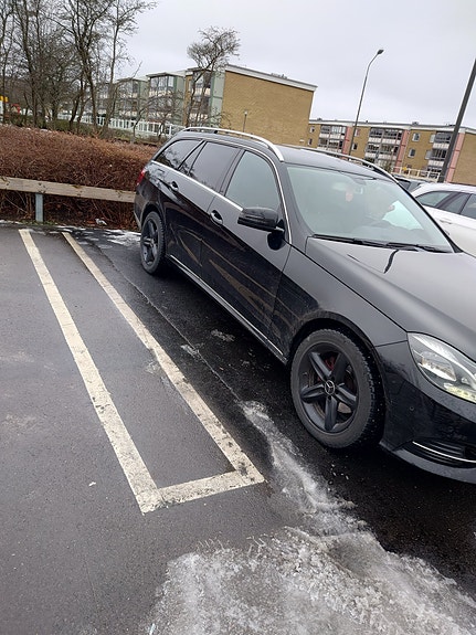Mercedes-Benz E220 20 of 21