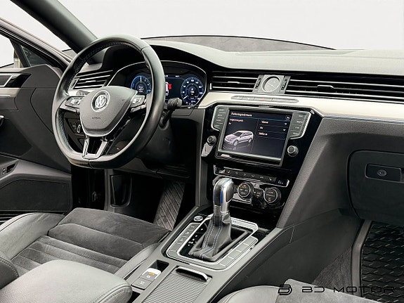 Volkswagen Passat 22 of 23
