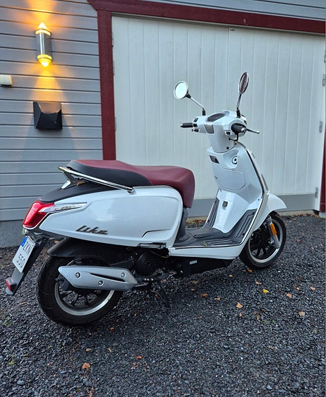 Kymco Like 50 2 of 5