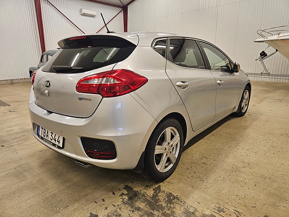 Kia Ceed 5 of 13