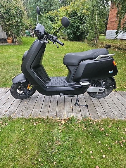 NIU NQi Sport X Standard Range 3 of 7