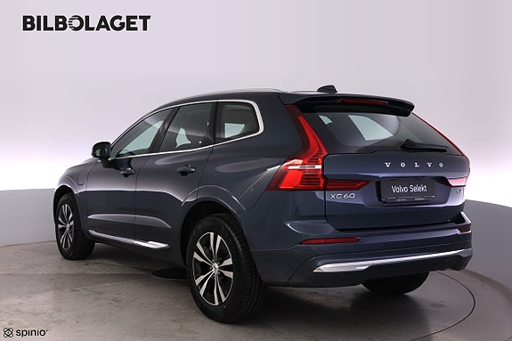 Volvo XC60 3 of 28
