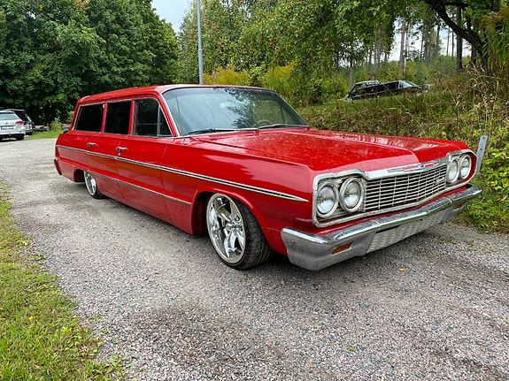 Chevrolet Impala 6 of 9