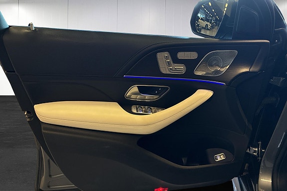 Mercedes-Benz GLE350 de 13 of 27