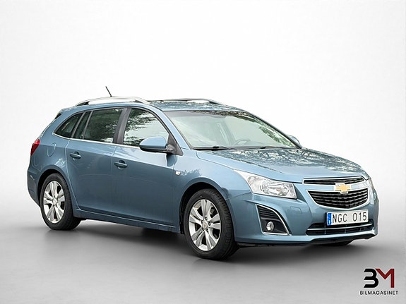 Chevrolet Cruze 8 of 15