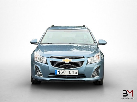 Chevrolet Cruze 2 of 15