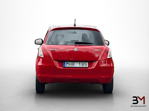 Suzuki Swift 5 of 22