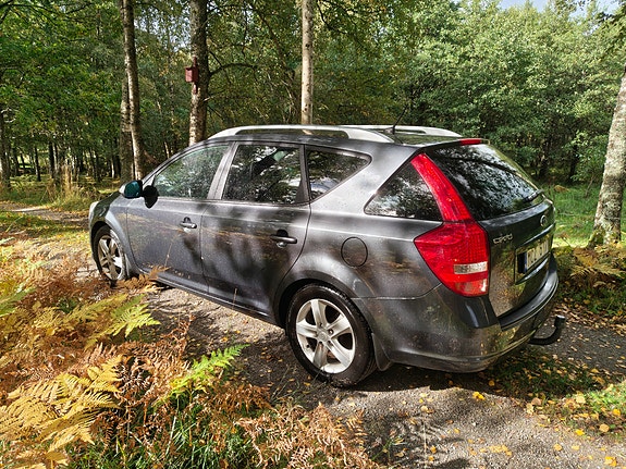Kia Ceed 4 of 10
