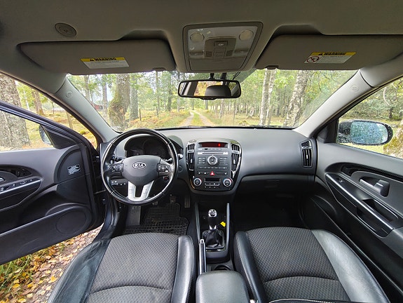 Kia Ceed 7 of 10