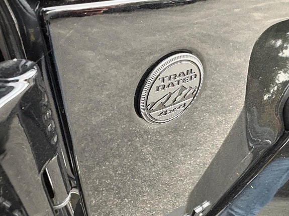 Jeep Wrangler 8 of 24