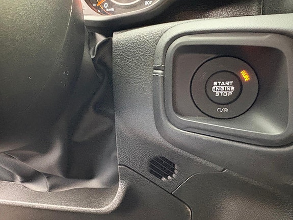 Jeep Wrangler 16 of 24