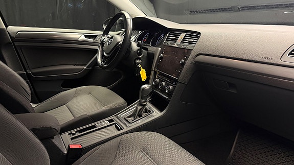 Volkswagen Golf I 13 of 27