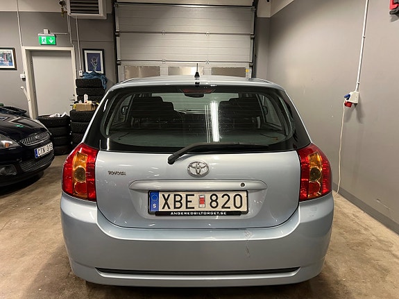 Toyota Corolla 3 of 15