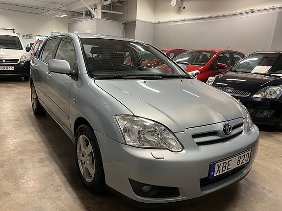 Toyota Corolla 15 of 15