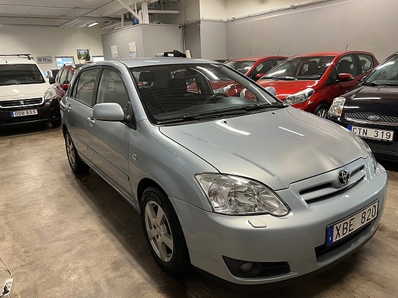 Toyota Corolla 9 of 15