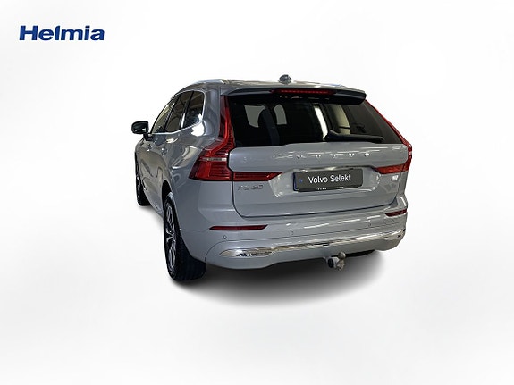 Volvo XC60 3 of 16