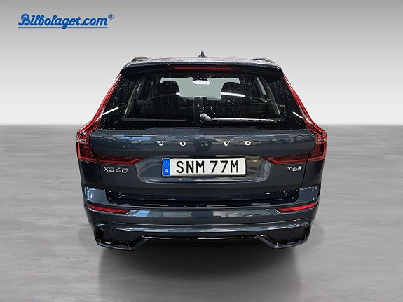 Volvo XC60 7 of 16