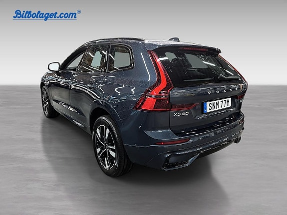 Volvo XC60 8 of 16