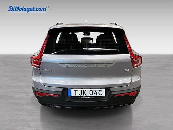 Volvo XC40 7 of 10