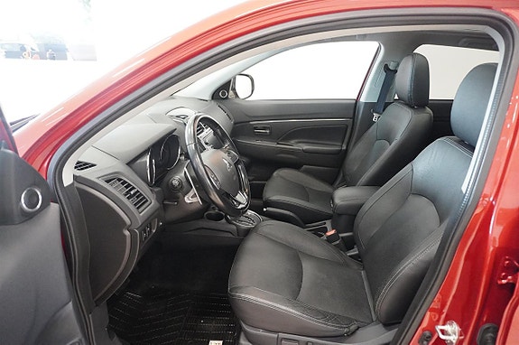 Mitsubishi ASX 2 of 16