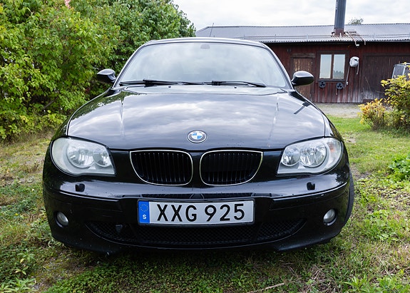 BMW 118i 4 of 16