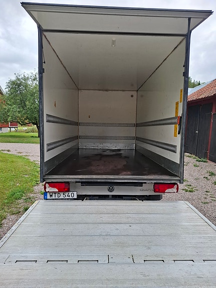 Volkswagen Crafter 5 of 6