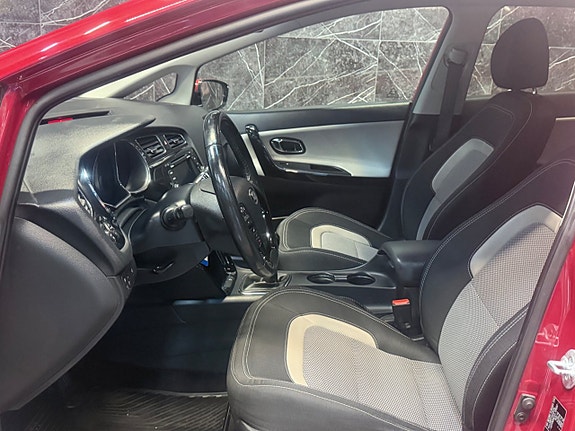 Kia Ceed 13 of 23