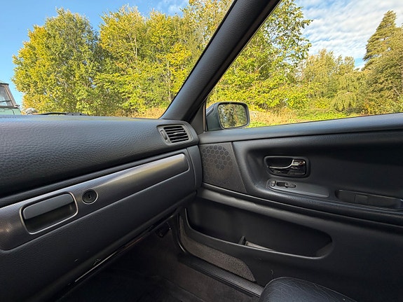 Volvo V70 12 of 13